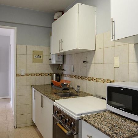 コルドバ2 Dorm Sobre Av Hipolito Yrigoyenアパートメント エクステリア 写真