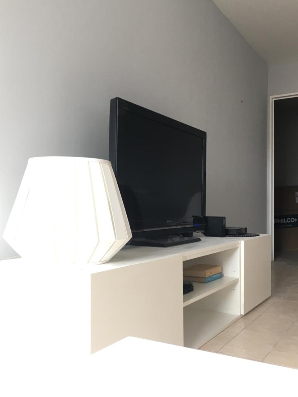 コルドバ2 Dorm Sobre Av Hipolito Yrigoyenアパートメント エクステリア 写真